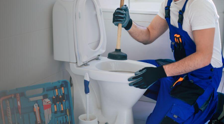 Professional septic pumping service in Tonica, IL